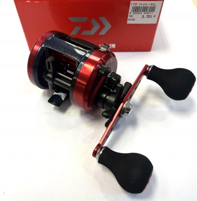 NEW REEL Daiwa 17 DYNASTAR 150L