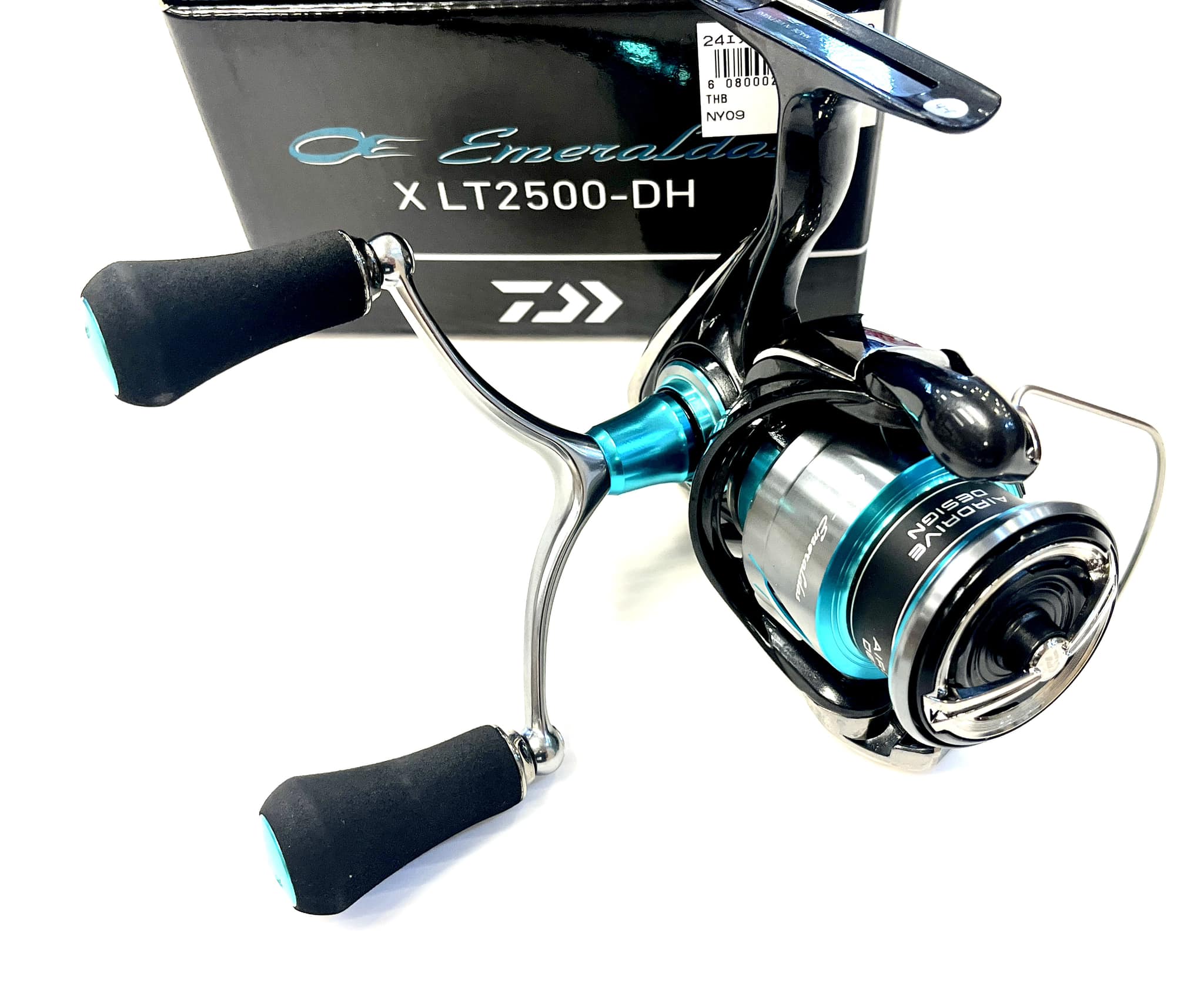 NEW REEL DAIWA 24 Emeraldas X LT2500-DH